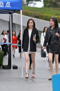 【精选街拍】Vol.3339 黑色紧身包臀裙肉丝 [95P-2.01GB]